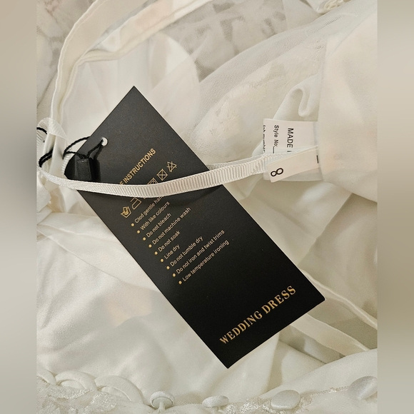 New- Wedding Dress Spaghetti Strap V Neck Elegant Bridal Gown Backless With Slit - Picture 4 of 4